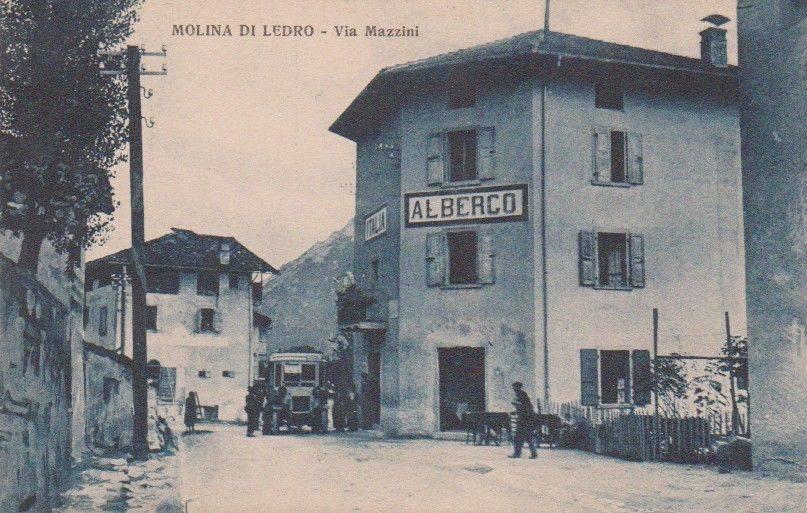 Hotel Locanda Le Tre Oche Molina di Ledro Exterior photo